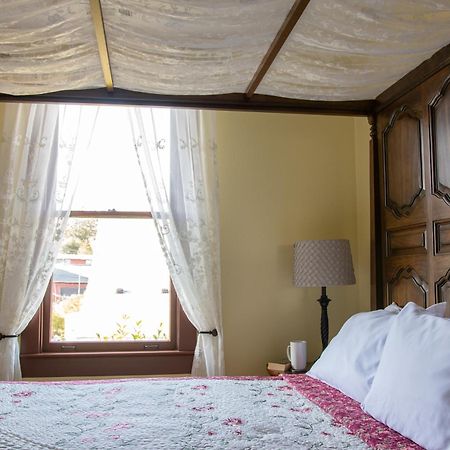 The Pearl Inn Bed And Breakfast Ilwaco Екстер'єр фото