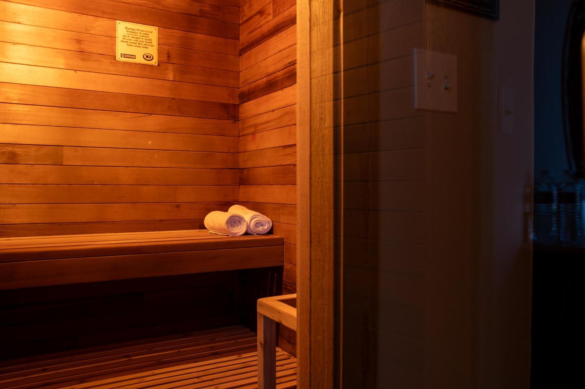 The Pearl Inn Bed And Breakfast Ilwaco Екстер'єр фото