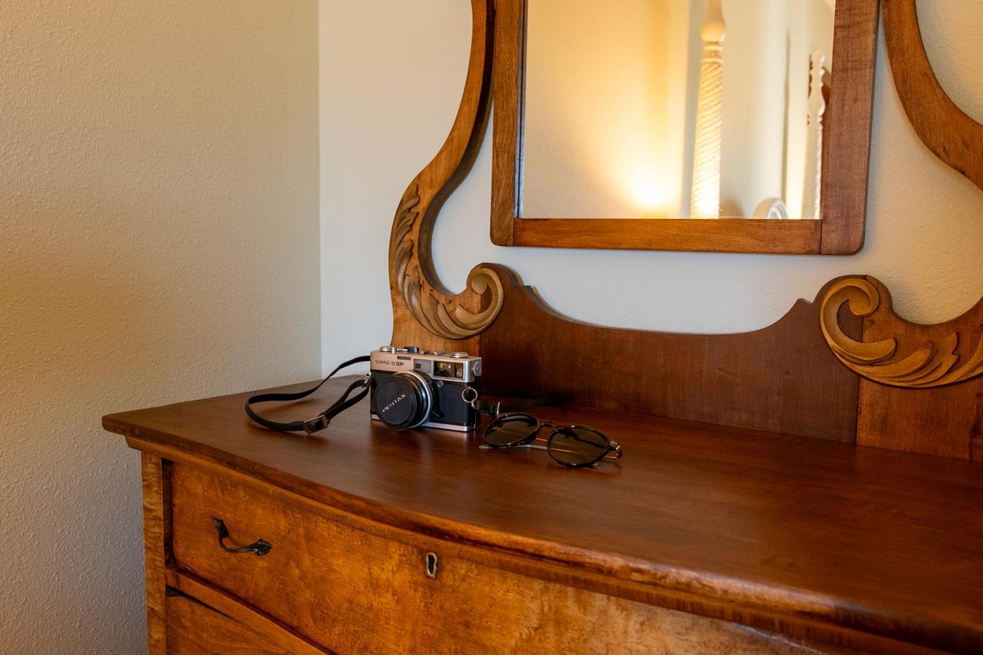 The Pearl Inn Bed And Breakfast Ilwaco Екстер'єр фото