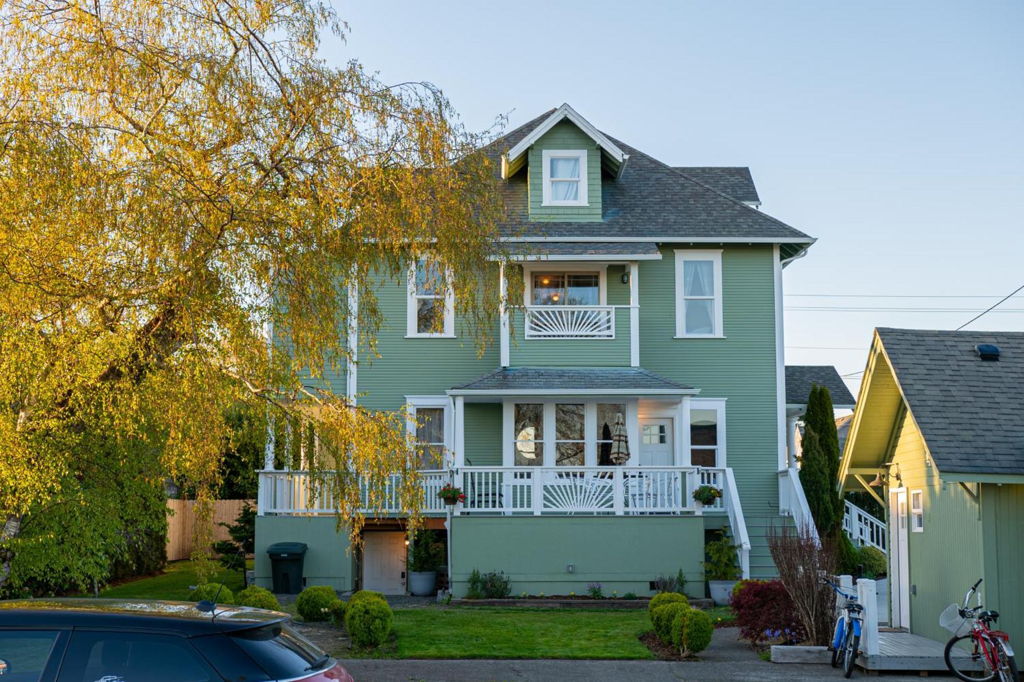 The Pearl Inn Bed And Breakfast Ilwaco Екстер'єр фото